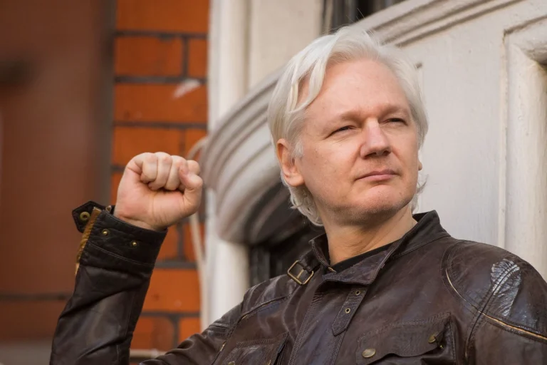 Julian Assange faces further wait over whether he can appeal against extradition to US