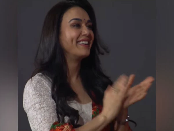 Preity Zinta’s enchanting presence at Punjab Kings’ match makes fans go crazy