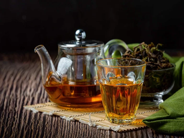 Fennel Tea On Empty Stomach: 6 Reasons Why This Is An Ideal Morning Drink For Women