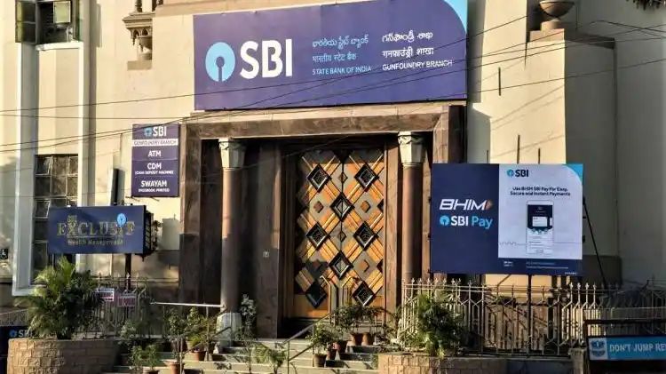 SBI shares cross Rs 7 lakh crore mcap for first time: Price targets, valuation, technicals and more