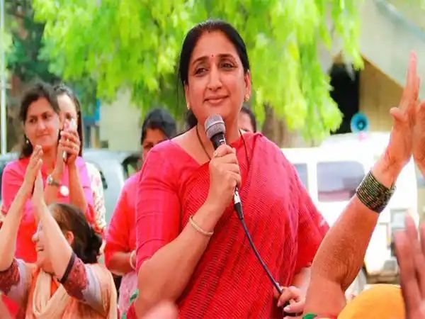 If you support us, we will solve all your problems,” says Sunetra Pawar as she seeks support for upcoming Lok Sabha polls