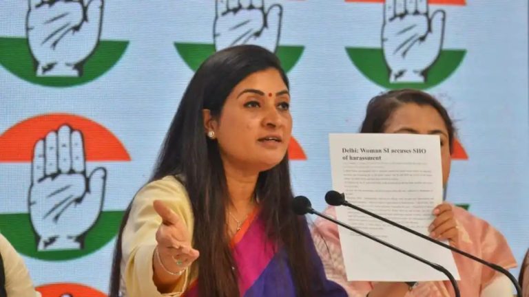 Which states did you visit in last two months? Alka Lamba challenges Smriti Irani