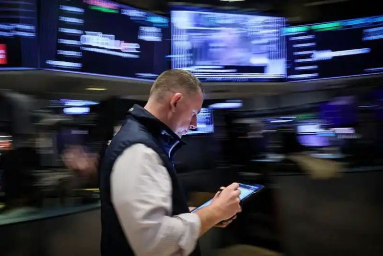 Stocks at record highs, treasury yields fall after US payrolls