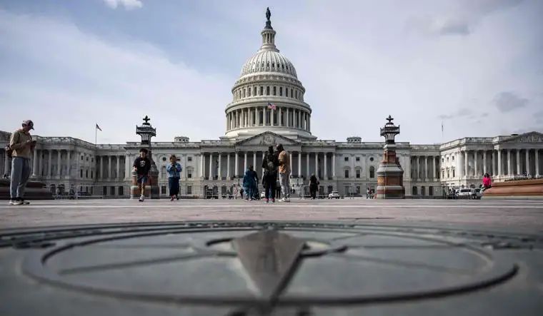 US Congress passes spending bills hours before shutdown deadline