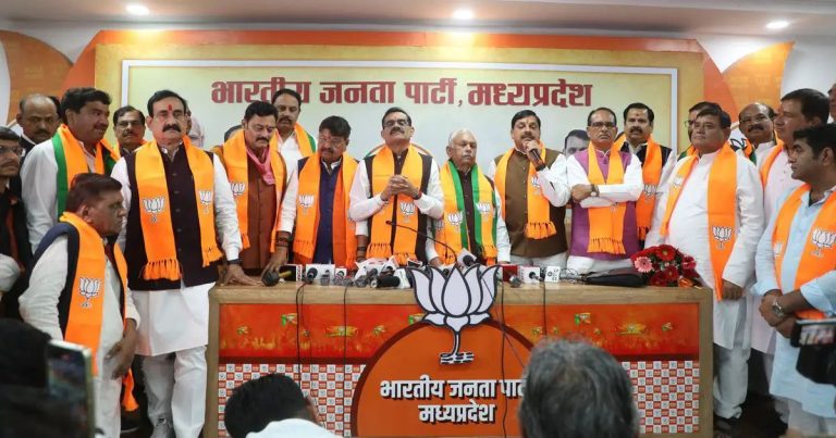 Madhya Pradesh: Former Union minister Suresh Pachouri, 11 other Congress leaders join BJP