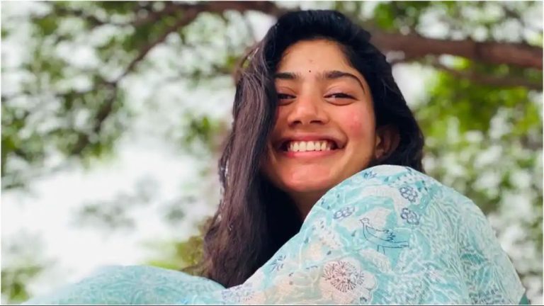 Watch: Sai Pallavi dances her heart out at wrap-up party for film with Junaid Khan