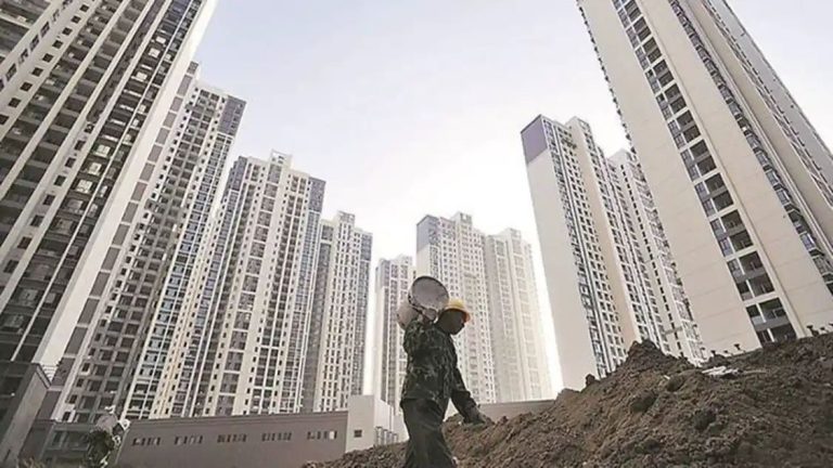 Realty bookings set to cross Rs 1 trillion