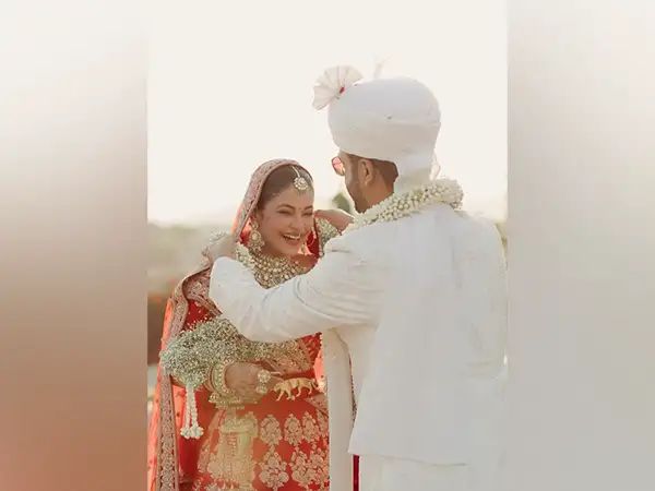 Meera Chopra is now married, shares pictures from her wedding ceremony