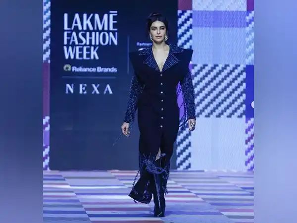 “I want to encourage all young students”: Karishma Tanna turns showstopper for budding designers at Lakme Fashion Week