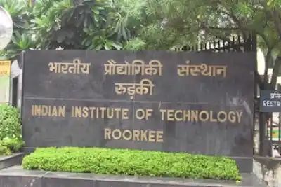 Ministry Of Heavy Industries And IIT-Roorkee Collaborate To Shape Future Of Automotive And EV Sectors