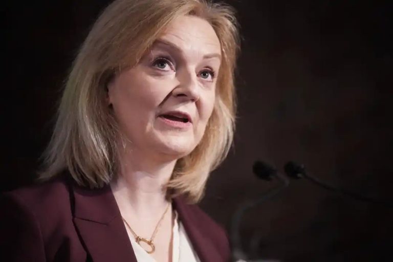 Tory MPs asked to ‘talk out’ Liz Truss’s transgender law reforms