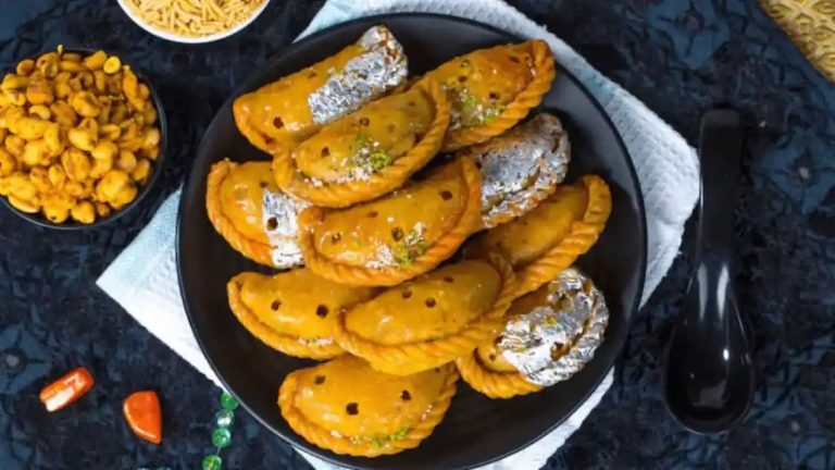 Holi 2024 USA: 6 Different Gujiya Recipes To Make At Home