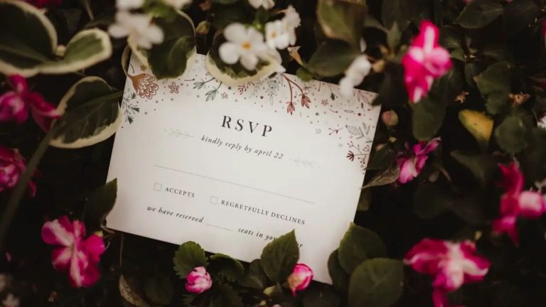 You can not make it to our wedding now: Couple tells guests who failed to meet RSVP deadline