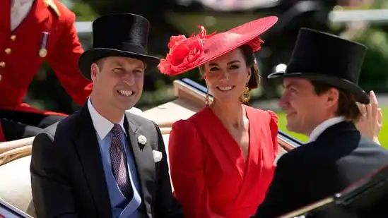 Royal family hints at major announcement ‘at any moment’ amid Kate Middleton health crisis