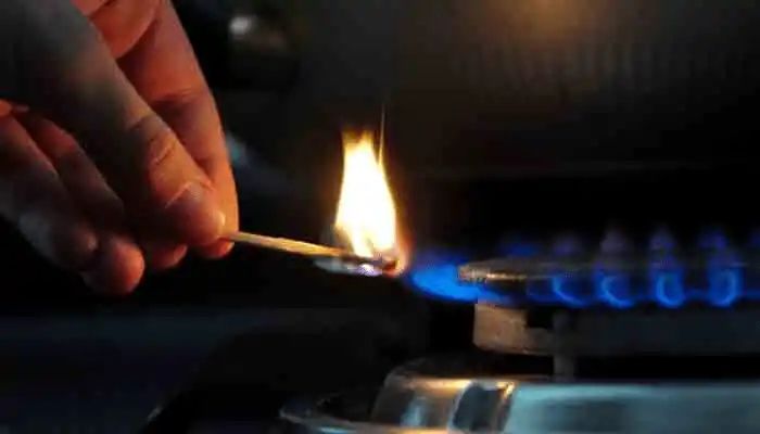 Pakistan: People continue to encounter gas outages at sehri and iftar times during Ramazan in the cash-strapped country