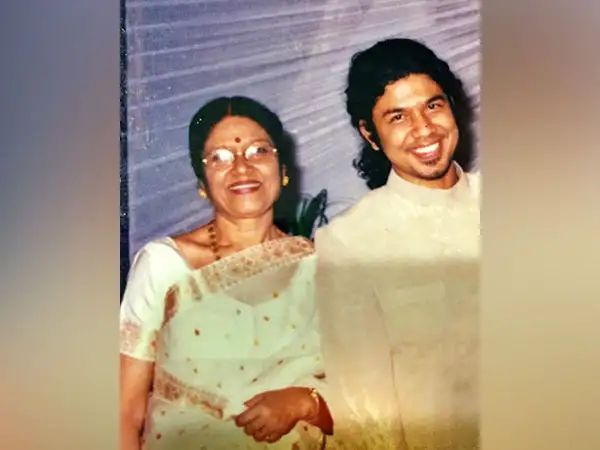 Papon remembers his mother on her birth anniversary with throwback picture