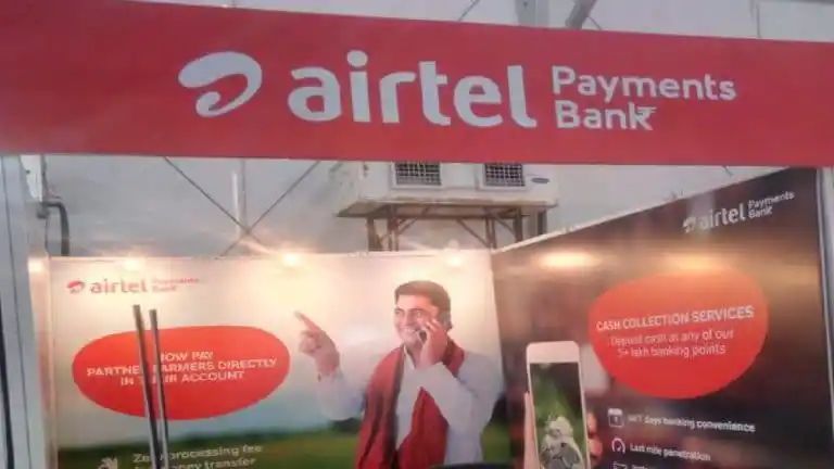 Airtel bank’s new smartwatch allows you to tap and pay on the go