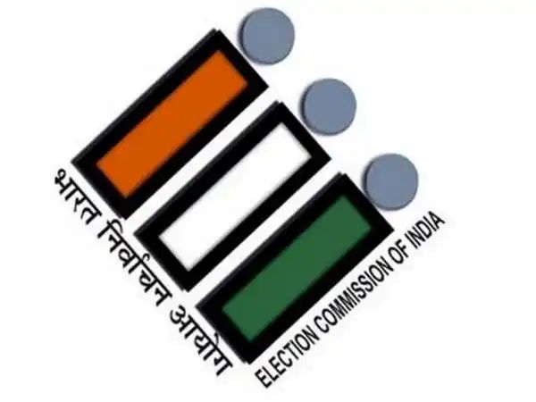 Media persons on election duty, people in essential services can vote using postal ballots: ECI