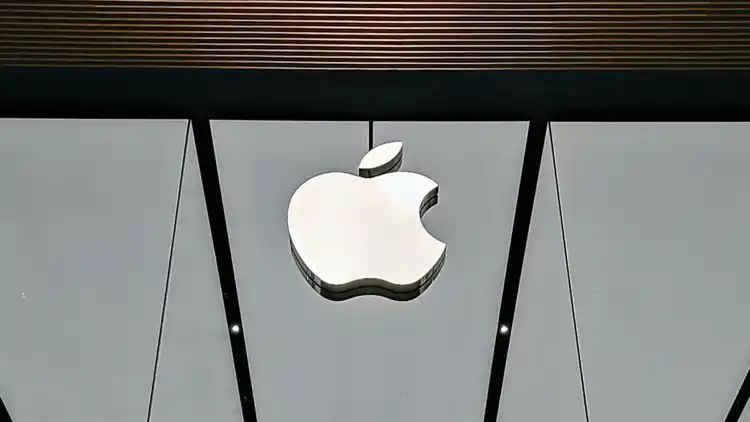 US Files Monopoly Lawsuit Against Apple