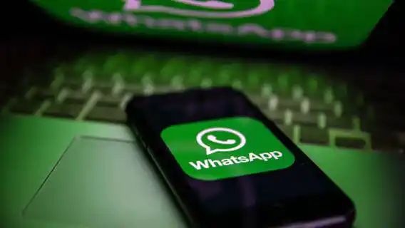 WhatsApp May Let You Transcribe Voice Notes Soon. Here’s What That Means