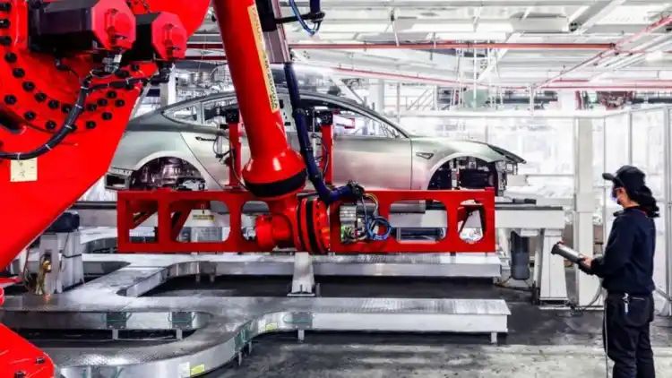 Tesla Responds To EV Market Shifts By Cutting Production In Shanghai