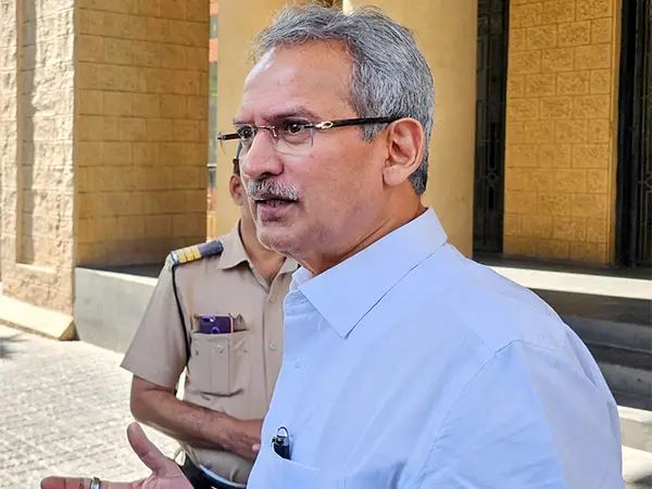 ED summons alleged aide of UBT Sena leader Anil Desai in money laundering case