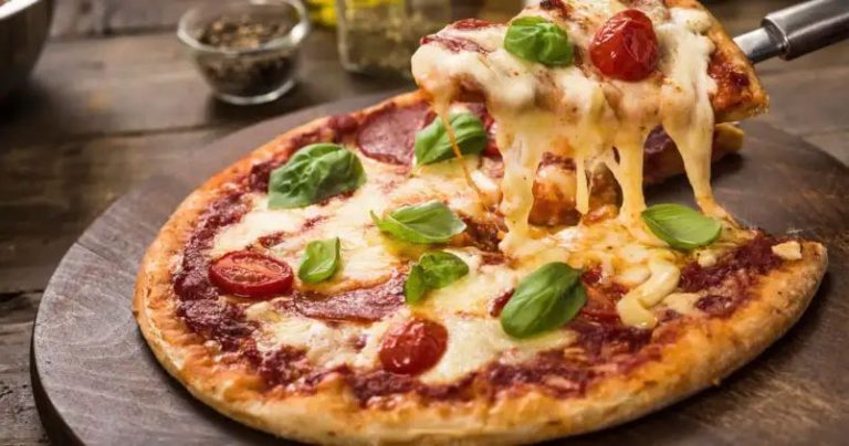 7 Essential Tips For Perfecting Homemade Pizza Toppings