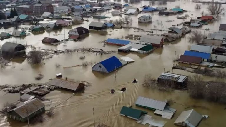 World News: 33 people died, 27 injured due to floods in Afghanistan