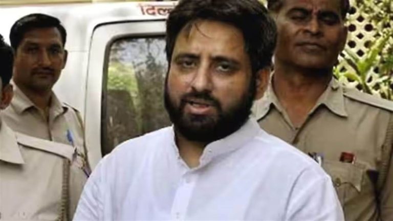 ED arrests AAP leader Amanatullah Khan after 9 hours of interrogation