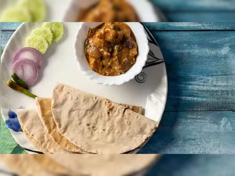 Roti Ke Upay: Serving 3 rotis in a plate is inauspicious, what to do if someone gives 3 rotis in the plate?