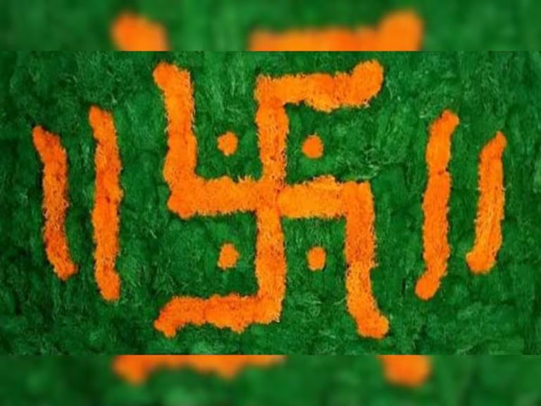 Swastik Ke Upay: Make these 2 things at this place in the house, you will get auspicious results