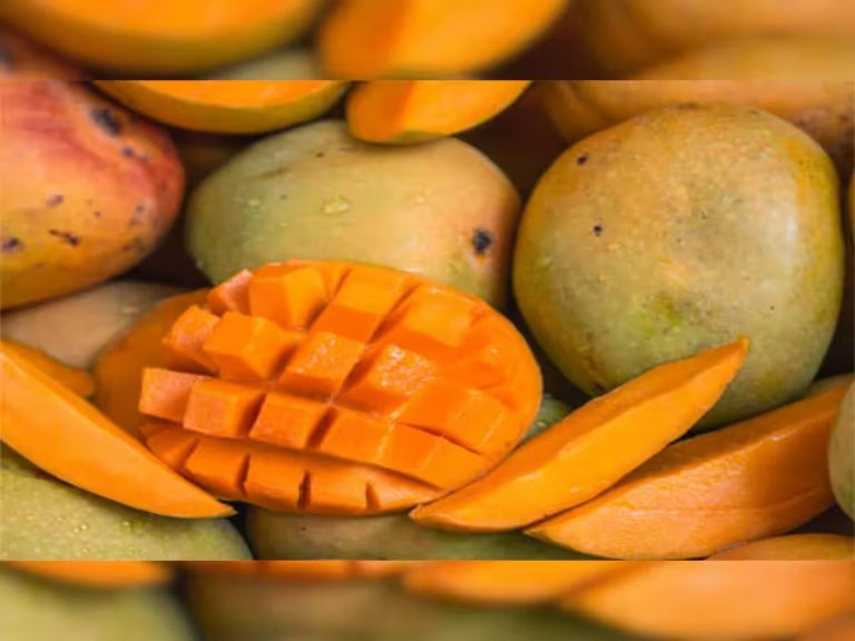 Mango: “Eating mango increases weight and blood sugar..” Know whether this is true or false