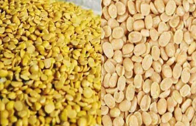 Consumer Affairs Secretary Nidhi Khare reviews availability of pulses