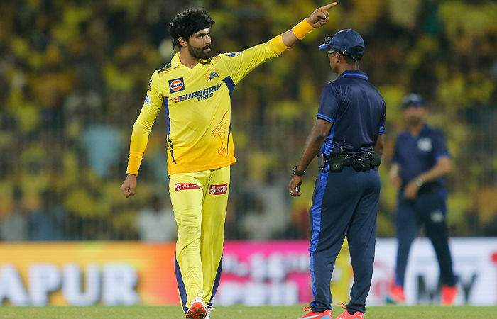 Jadeja completed a special ‘century’ against KKR and became the fourth Indian player to achieve this feat – News India Live