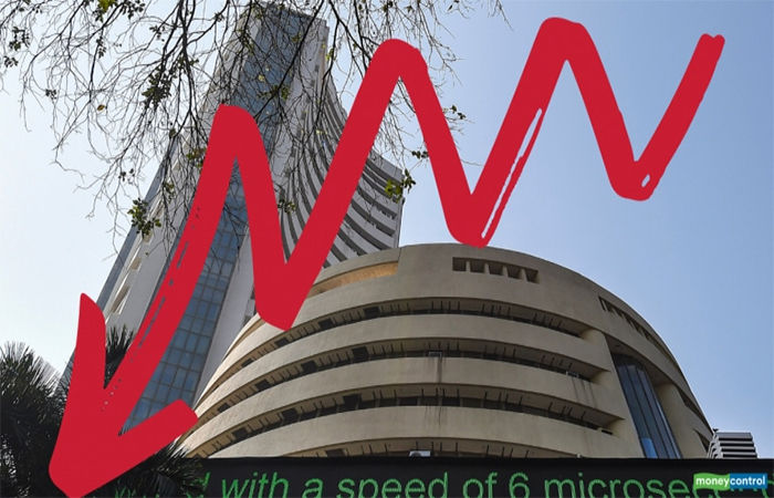 Sensex closed 27 points down at 73877 with two-way fall