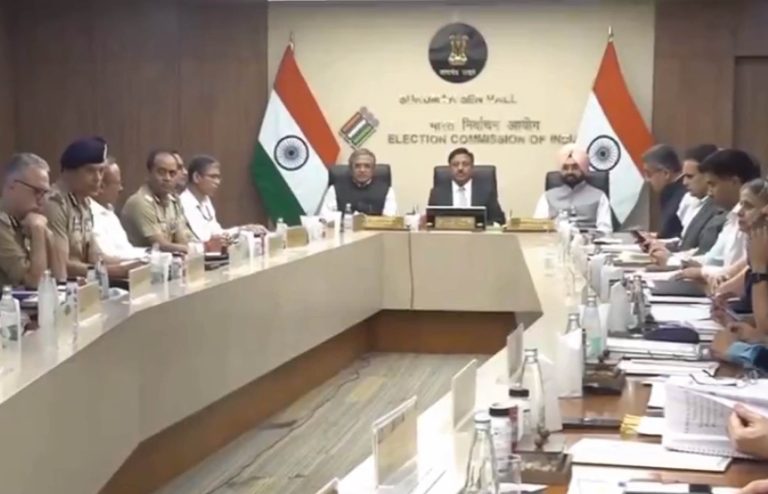 ‘If there is negligence in elections…’ Election Commission held a meeting with top officials of various states