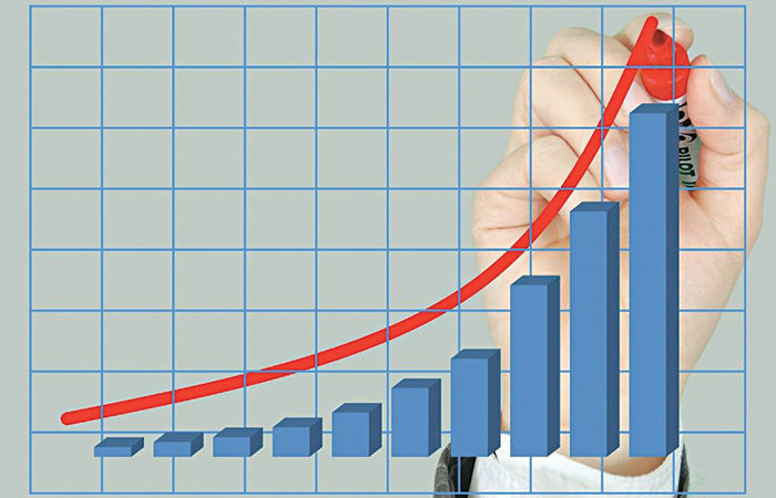 Favorable macroeconomic conditions improve credit quality of companies