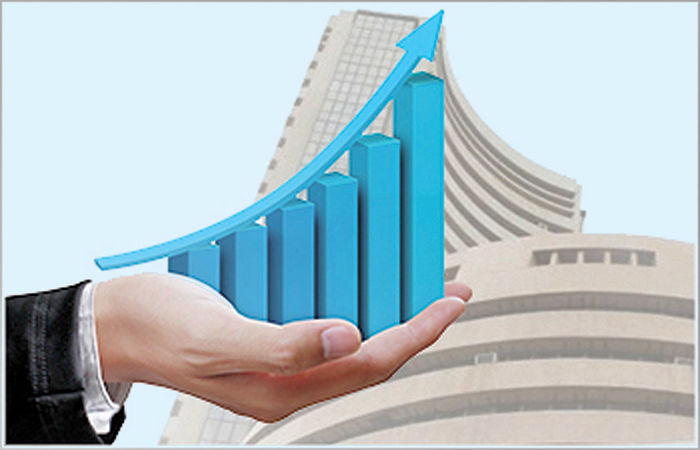 Sensex broke the level of 74000 and closed at 73738, up 90 points