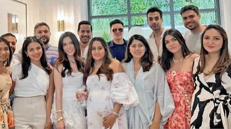 Varun Dhawan’s wife Natasha’s baby shower was organized – News India Live