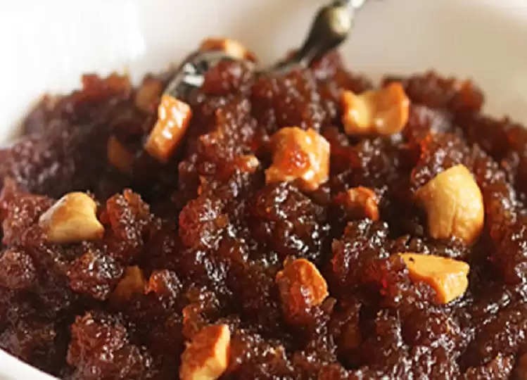 Make delicious date pudding at home, this is the recipe