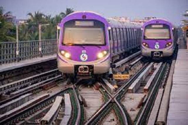 Like Delhi, Kolkata Metro mobile app also got popularity, millions of people downloaded it