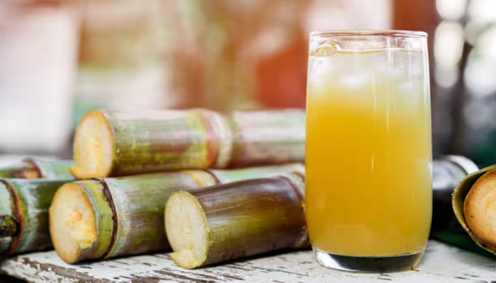 At what time is drinking sugarcane juice good for health?  Does it really help in hydration