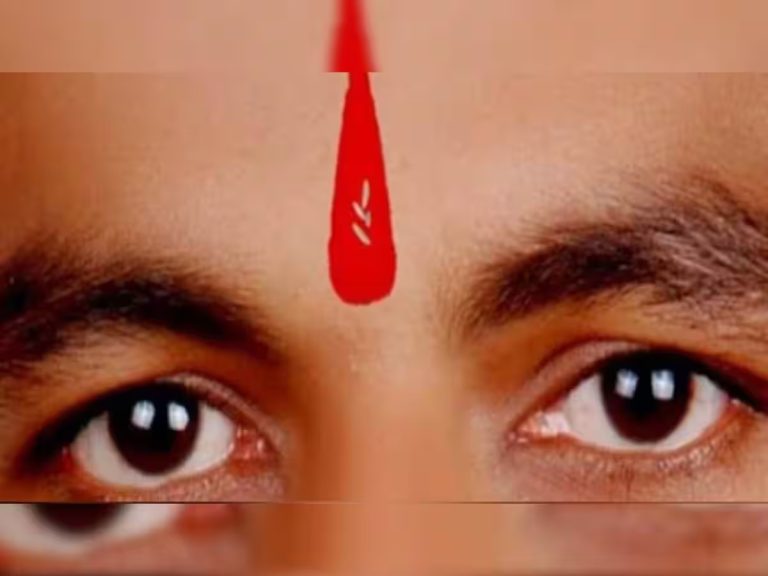 Astro Tips: There is a special reason behind sticking rice on the head after Tilak, you should also know