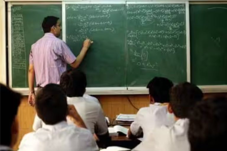 Bihar: Bihar spends the most on higher education in the country, according to the central government's audit report.