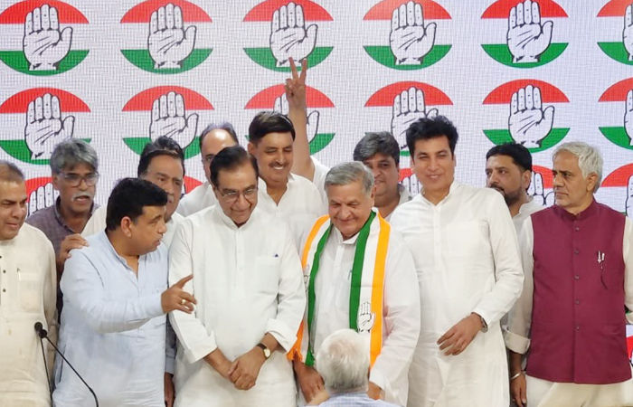 Relief news for Congress amid Lok Sabha elections: Yoganand Shastri leaves NCP and returns home