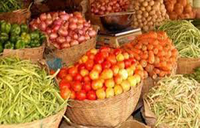 Prices of vegetables increased due to decrease in vegetable income during the scorching heat