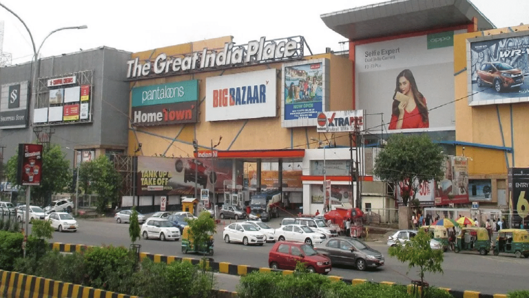 Noida: Rs 290 crore seized from GIP Mall and other places, ED action against this company