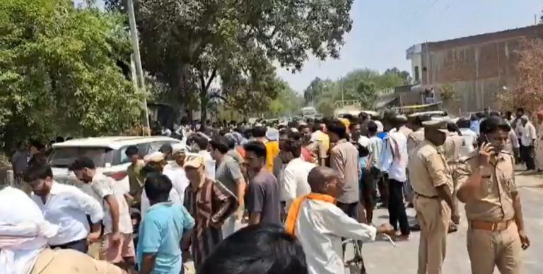 Uttar Pradesh News: 2 children killed in accident on BJP candidate's convoy from Kaisarganj Lok Sabha.