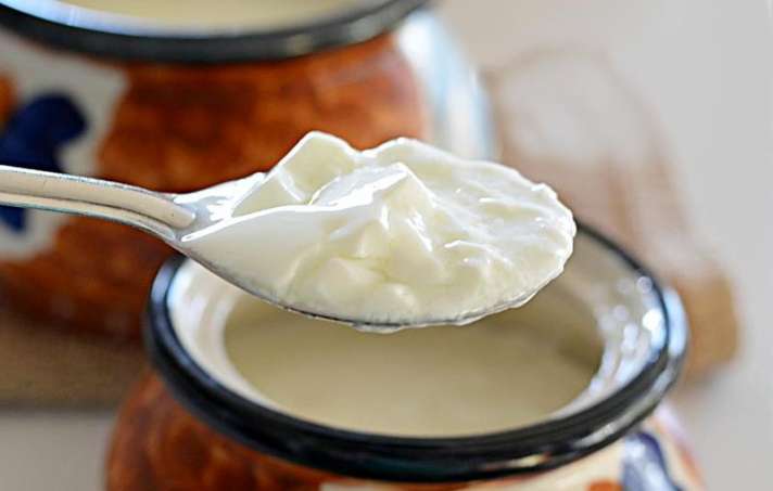 To get good health, eat full fat curd in this way