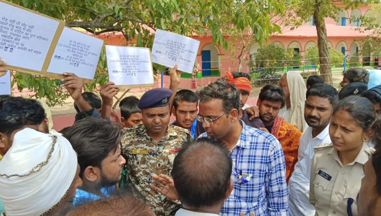 Absenteeism turned out to be a challenge in Bihar in the last phase as well, with the booths quiet while officials were busy pacifying voters.